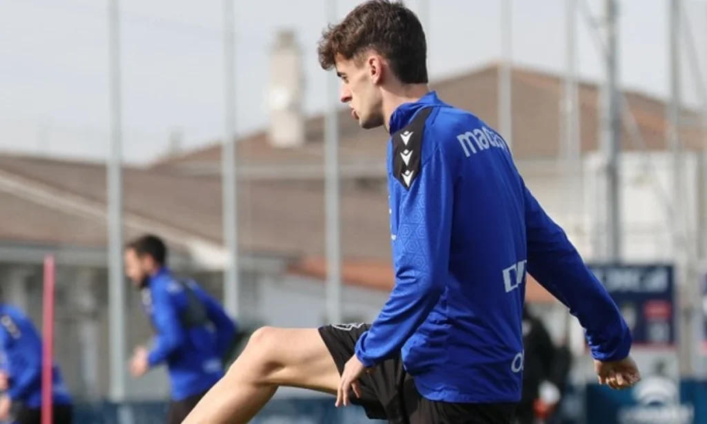Aimar Oroz se une al grupo y brilla en la sesión del viernes