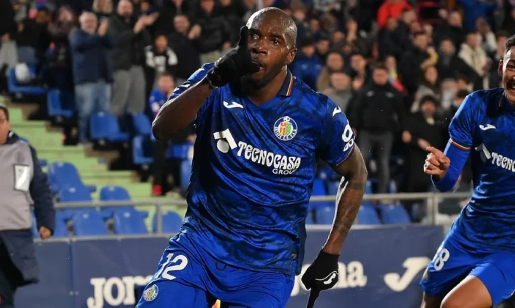 Allan Nyom, listo para volver al verde y ayudar al Getafe en su próxima batalla