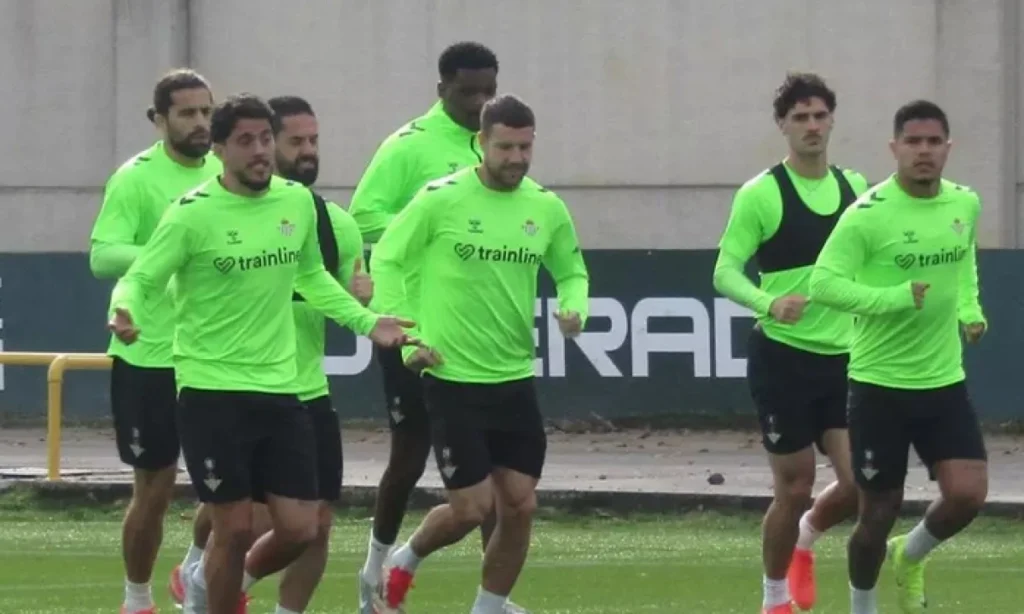 Bakambu regresa al equipo mientras Abde se pierde el choque por una lesión inesperada