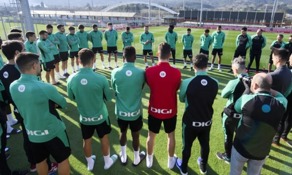 Djaló se queda fuera: las claves de la jornada en Lezama tras el regreso de Galarreta