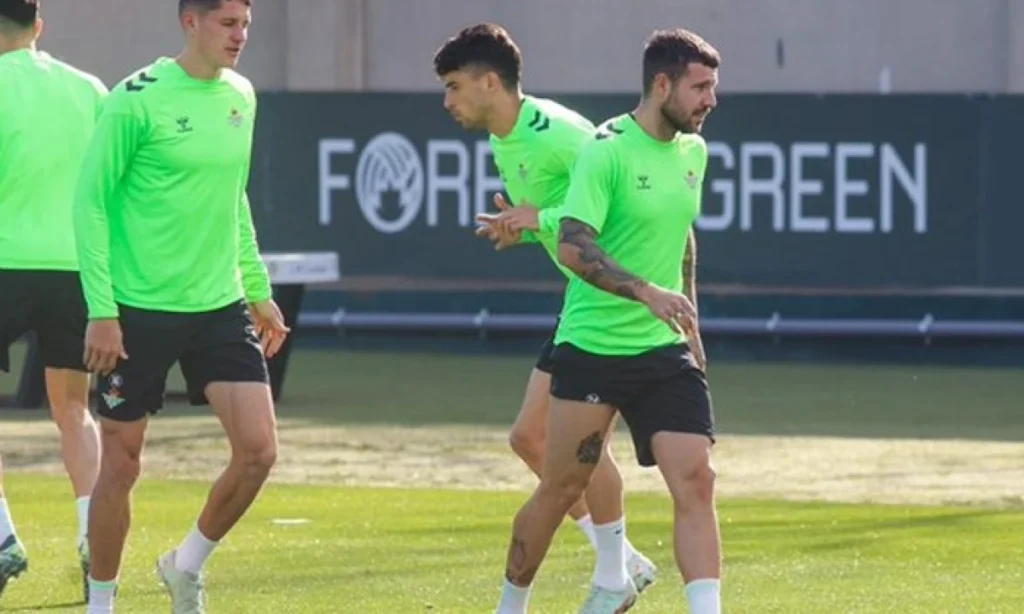 El Betis se prepara para el gran duelo europeo: las últimas novedades que no te puedes perder