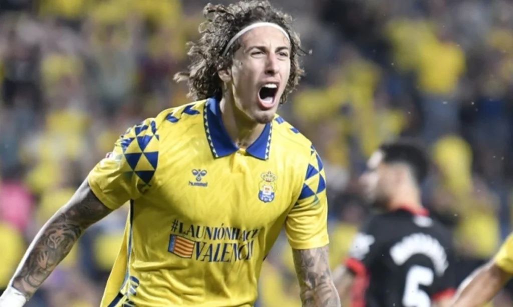El duro golpe para tu equipo: Fabio Silva se pierde varias semanas por microrrotura