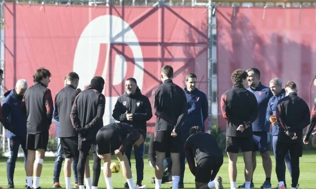 Impacto en la Liga Fantasy: Söw se reincorpora al grupo mientras Gudelj sigue en la sombra, ¿qué significa esto para tu equipo?