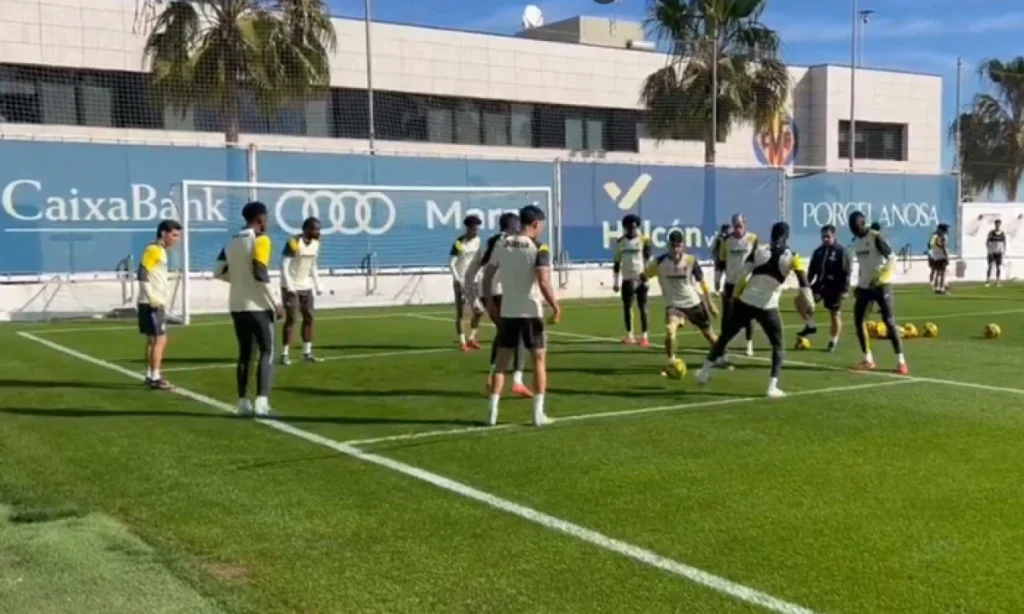Kiko Femenía se une al equipo y Pedraza cuida a los jugadores
