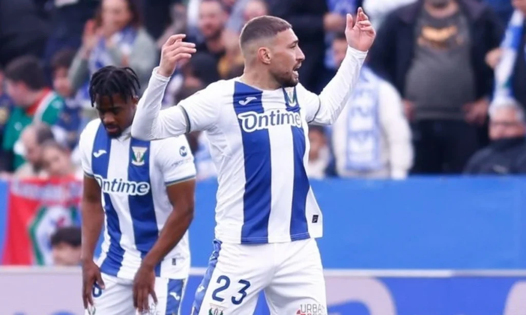 Munir fuera de juego: la sanción que cambia el rumbo de la Liga Fantasy