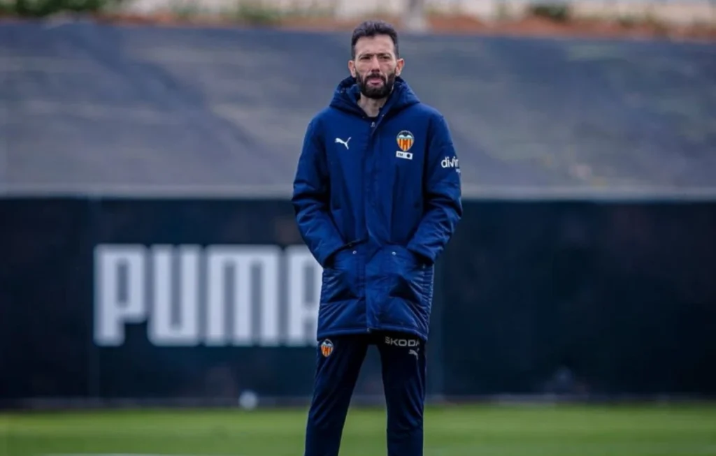 Valencia vuelve al trabajo: ¿Qué significa la baja de Thierry para la próxima jornada?