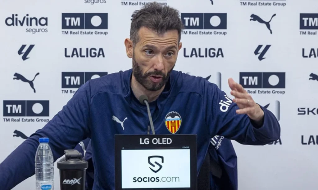 Corberán Analiza Claves del Partido: Duro
