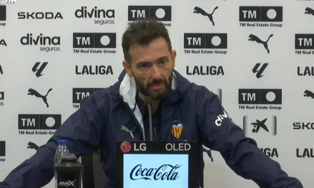 Corberán ratifica a Mamardashvili y analiza el estado del equipo ante el Girona