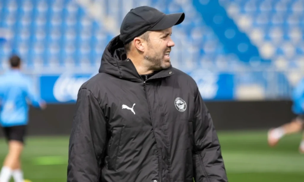 El Alavés se prepara a la espera del alta de Owono y Benavídez