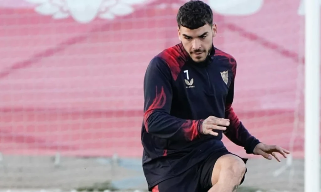 El Sevilla entrena sin Nianzou ni sus internacionales