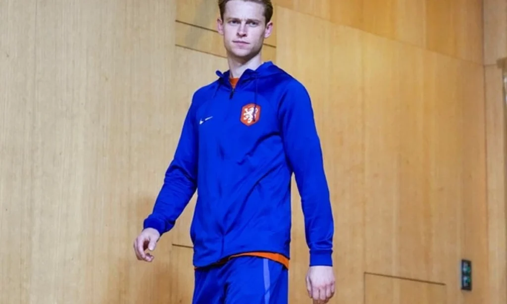 Frenkie de Jong vuelve a los entrenamientos con Países Bajos tras superar la gastroenteritis