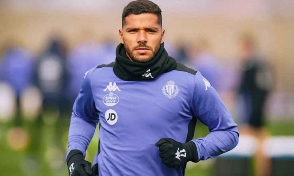 Henrique Silva anhela debutar, pero aún espera su oportunidad como titular