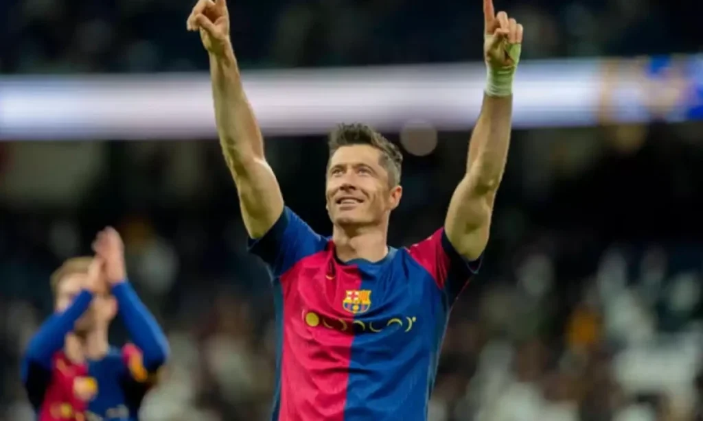 Lewandowski se queda fuera por molestias