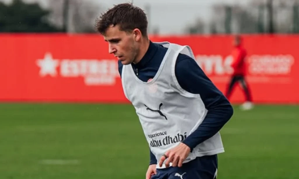 Míchel mantiene el foco en Romeu y Ruiz