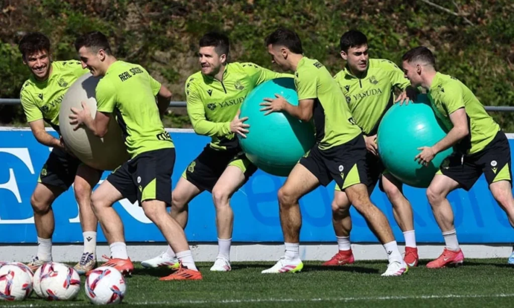 Odriozola Destaca en Entrenamiento sin Internacionales