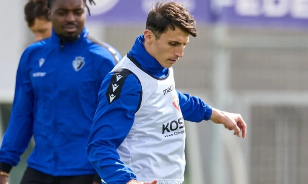 Osasuna entrena en Tajonar sin sus dos lesionados