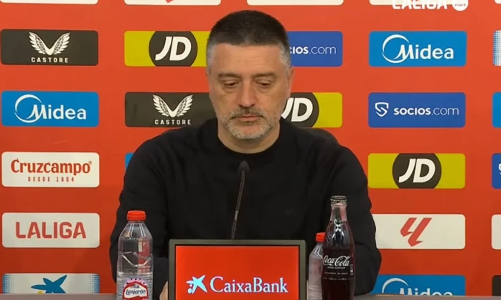 Pimienta reflexiona sobre la derrota y las ausencias de Söw y Agoumé en el derbi