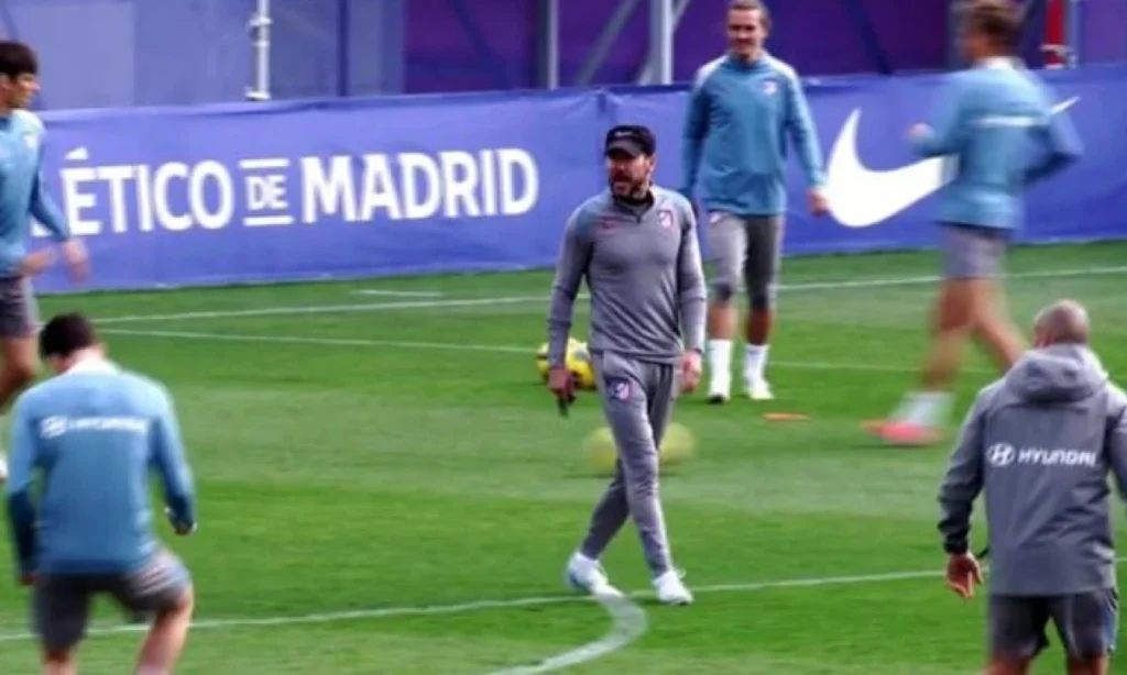 Rodrigo de Paul se ausenta en el regreso al entrenamiento del equipo