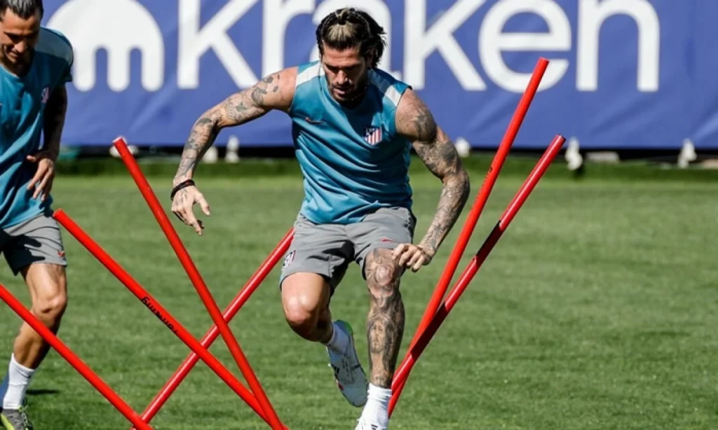 De Paul se une al grupo; Lino continúa al margen