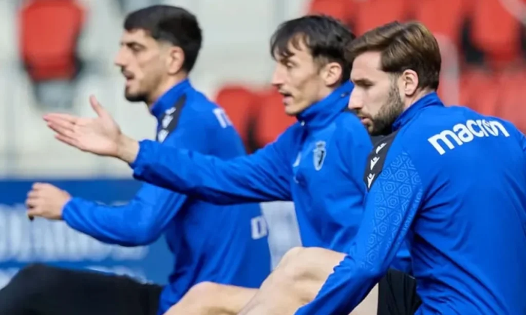 Iker Muñoz y Unai García entrenan; Bryan