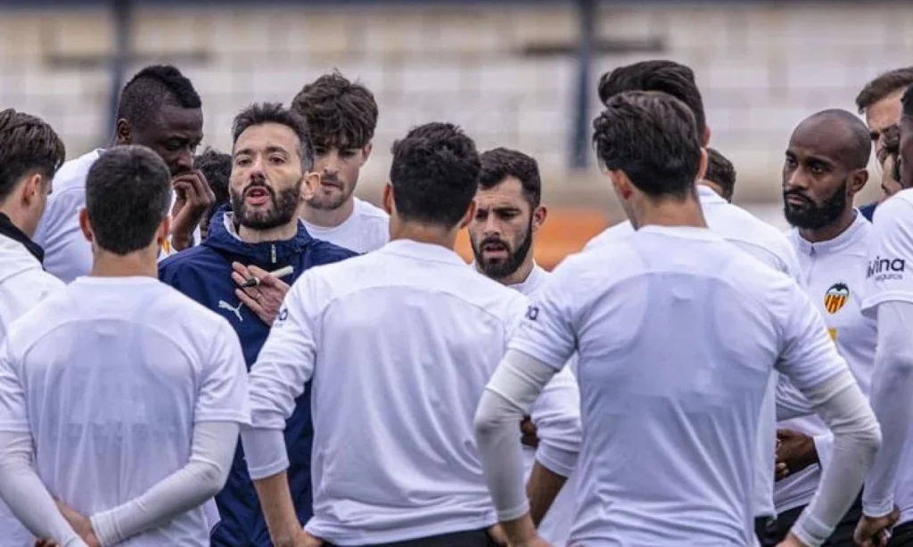 Iván Jaime y Thierry se entrenan al margen; Diakhaby avanza en su recuperación