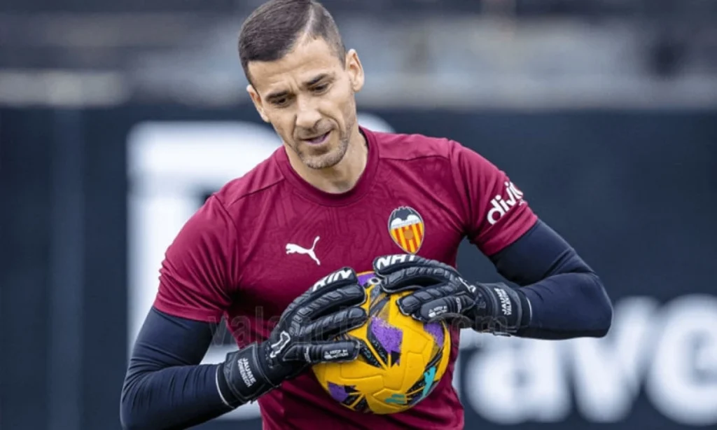 Jaume Doménech se despide del Valencia al final de la temporada