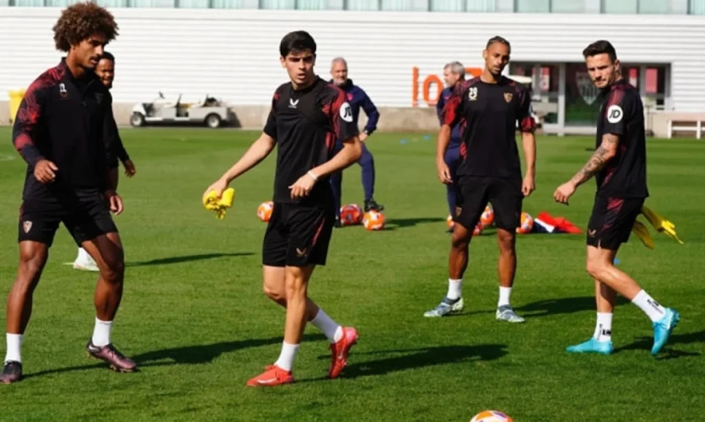 Juanlu y Suso regresan al equipo tras recuperarse