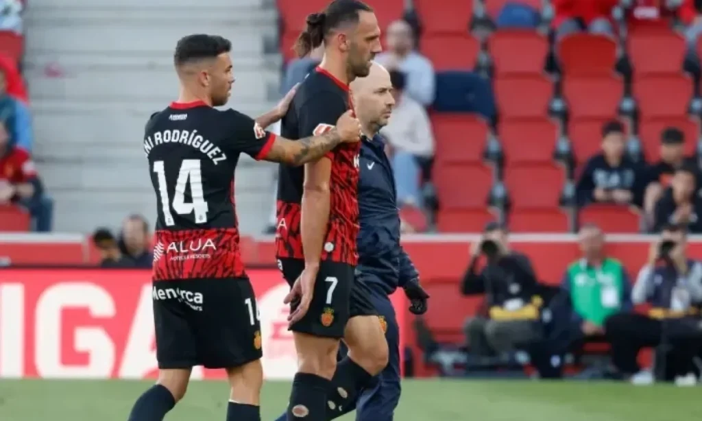 Lesiones: Muriqi fuera un mes y Asano dos semanas