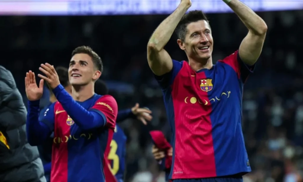 Lewandowski y Gavi, titulares garantizados ante el Betis