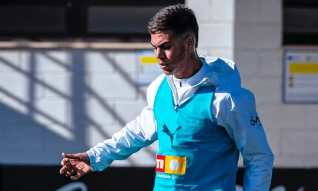 Paterna: Iván Jaime y Thierry