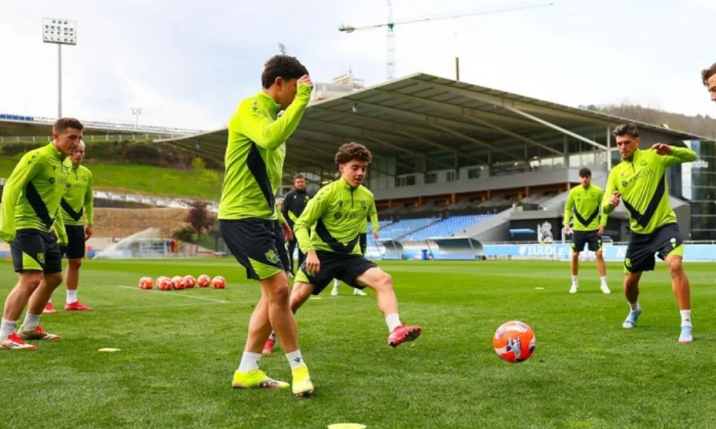 Real Sociedad inicia la semana con seis bajas por lesiones