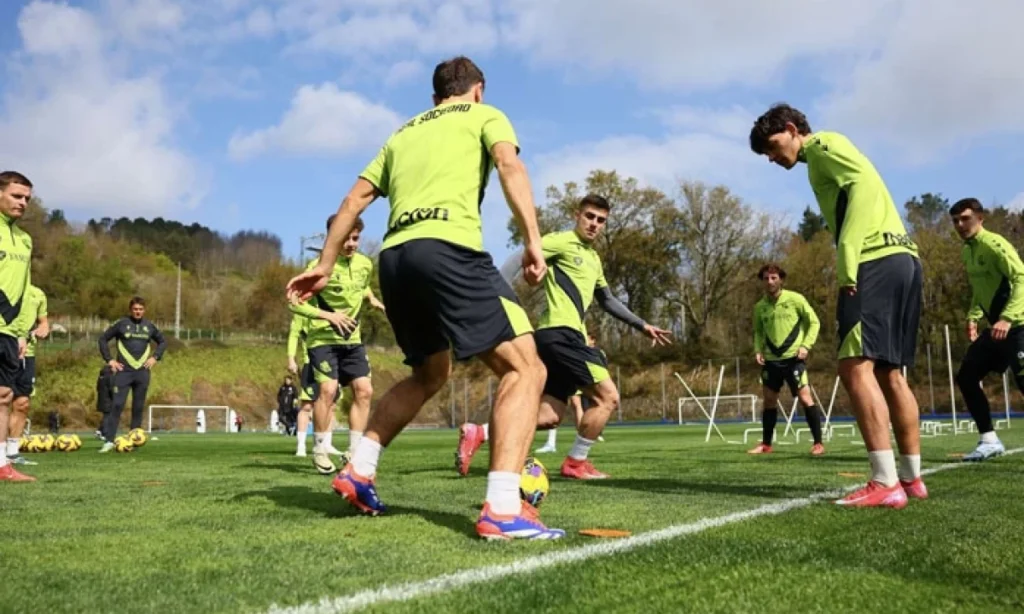 Regreso de Zubimendi y Pacheco, mientras el equipo enfrenta cinco bajas