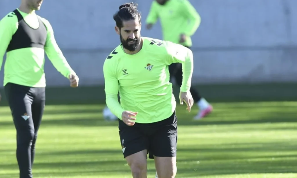 Regresos y ausencias: Isco y Fornals se reintegran al equipo