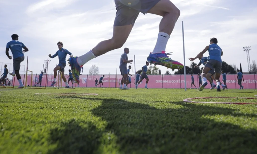 Samuel Lino y De Paul se ausentan del entrenamiento del viernes