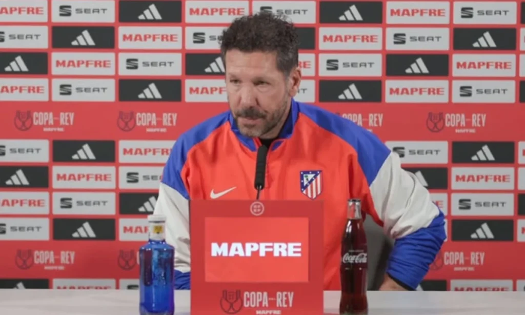 Simeone aborda fichajes y alineaciones: Musso, Griezmann y más en la mira