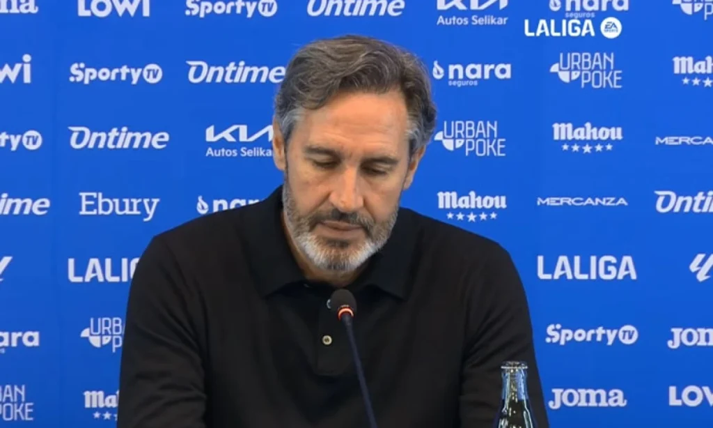 Vicente Moreno critica el empate: 'El gol anulado y el fallo de Budimir nos pesaron'